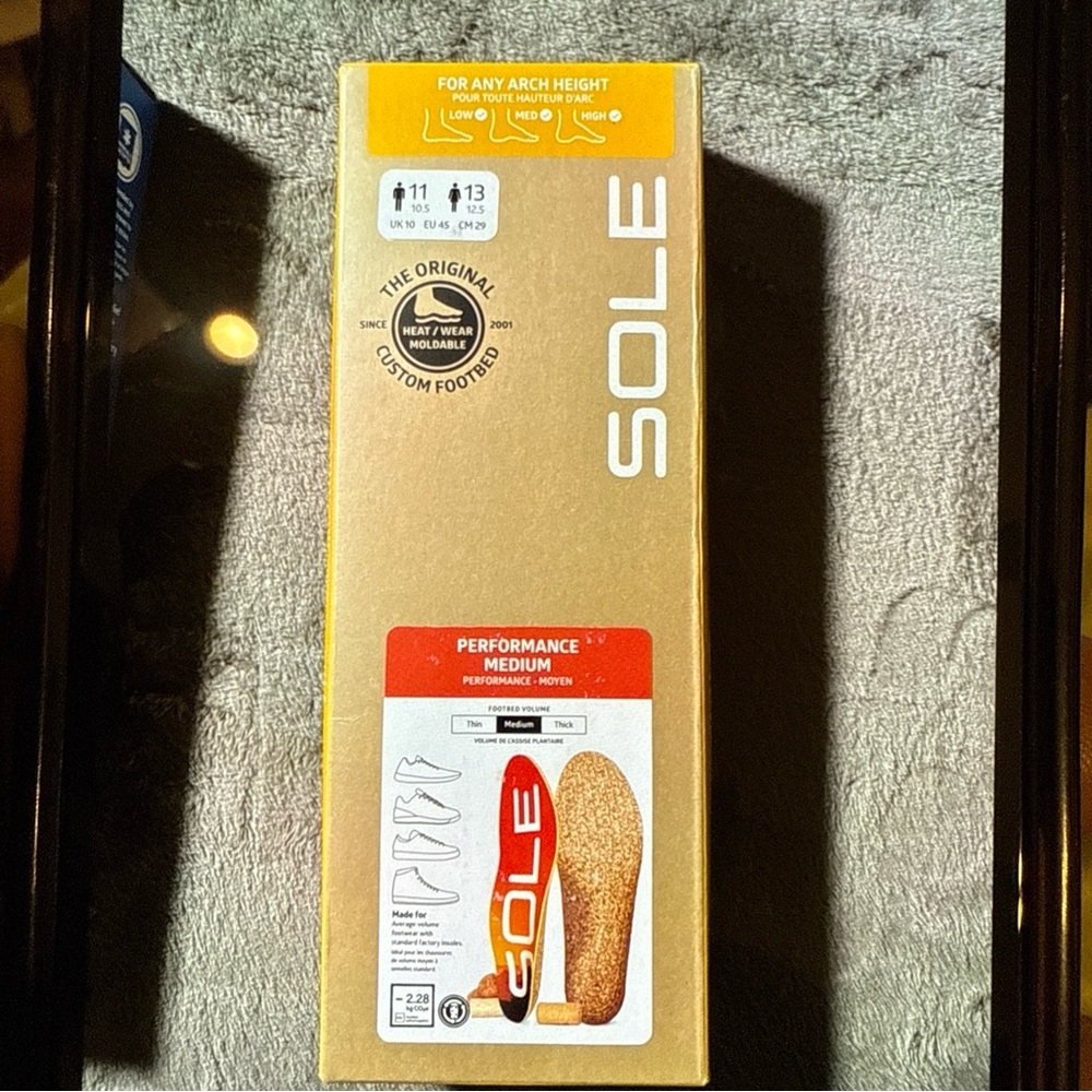 SOLE Performance Medium Insoles - Custom Moldable Orthotic Support for Any